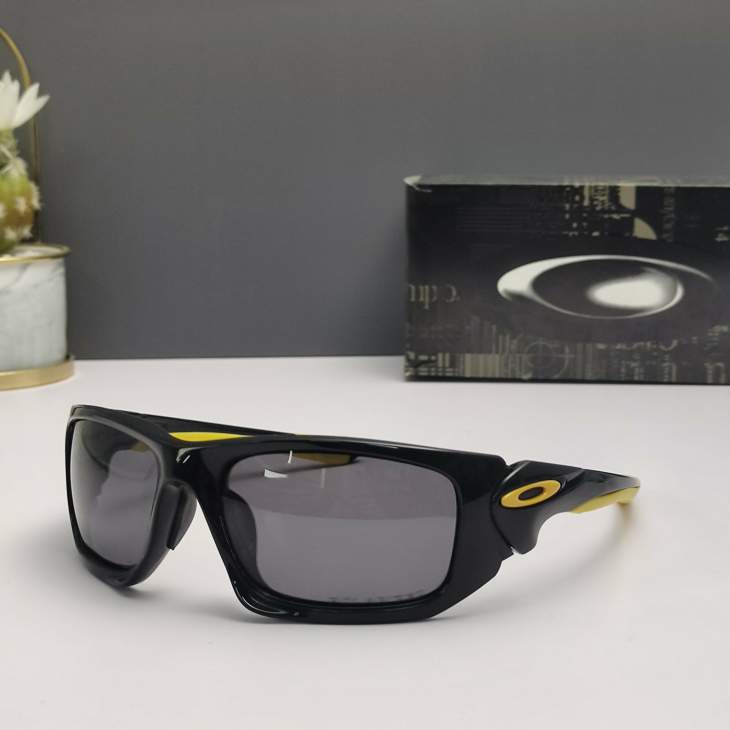 Picture of Oakley Sunglasses _SKUfw66124117fw